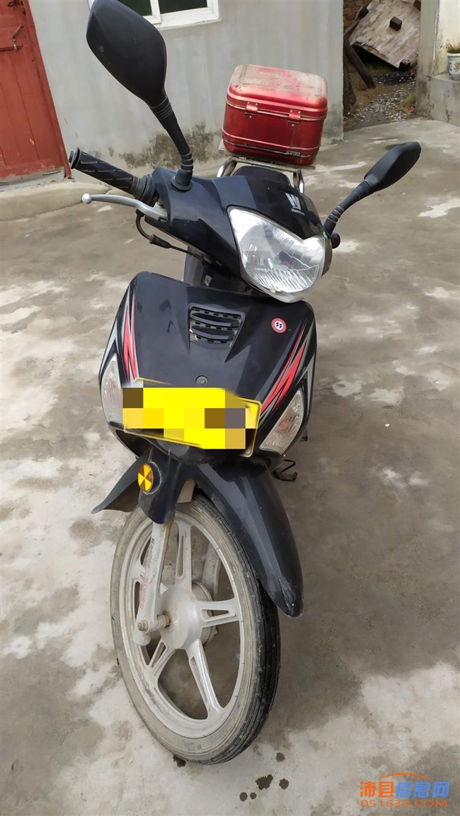 电动三轮车、弯梁摩托车